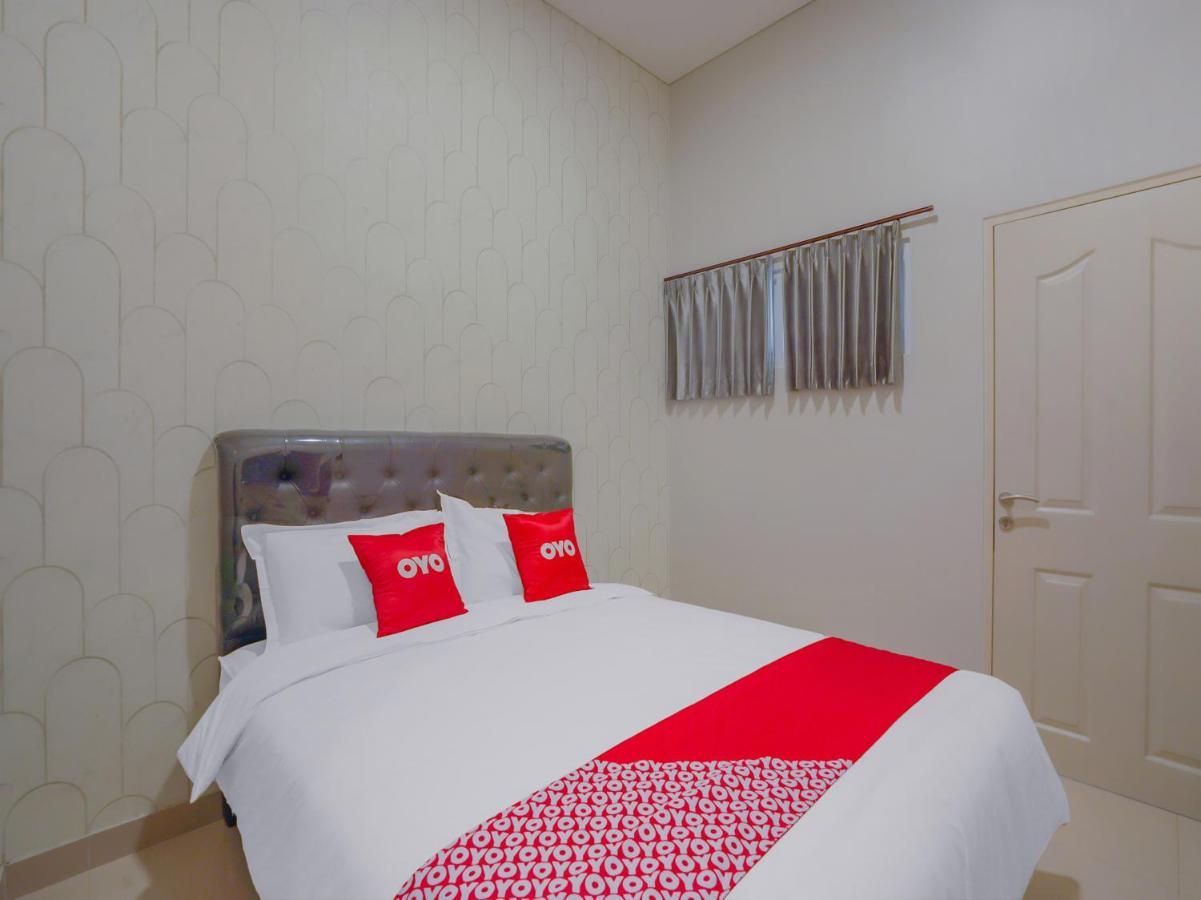 Super Oyo Capital O 90336 Olive Guest House Σουραμπάγια Εξωτερικό φωτογραφία