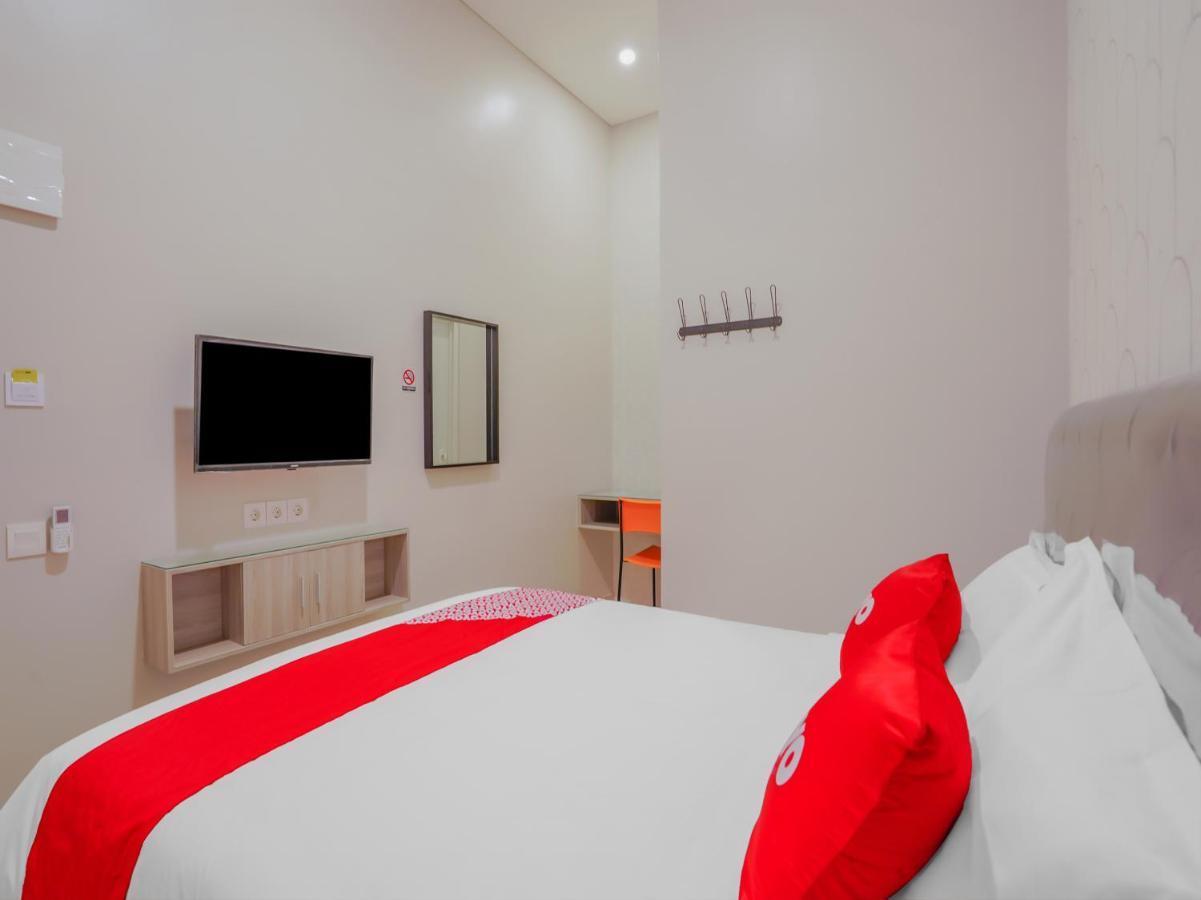 Super Oyo Capital O 90336 Olive Guest House Σουραμπάγια Εξωτερικό φωτογραφία