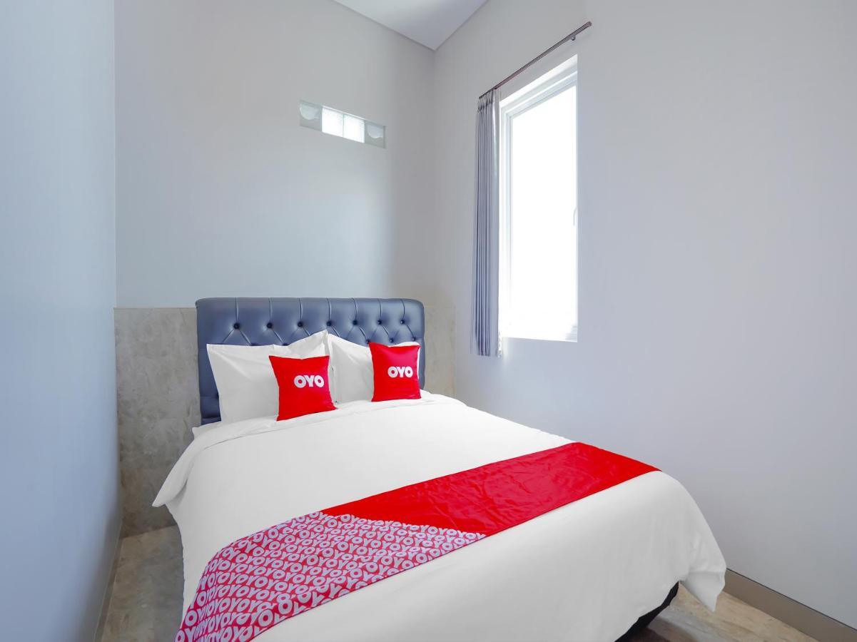 Super Oyo Capital O 90336 Olive Guest House Σουραμπάγια Εξωτερικό φωτογραφία